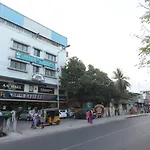 Oyo 5377 Hotel Raaj Bhaavan